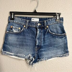 Zara Cut Off Jean Shorts Button Fly High Rise Raw Hem Dark Wash Denim Size 4